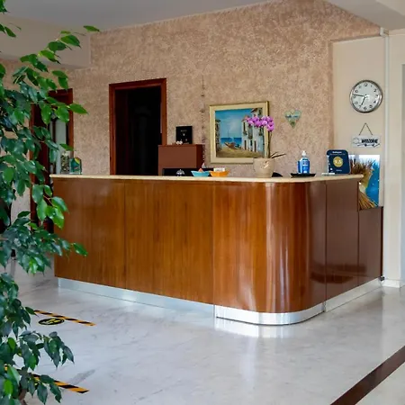 Dimitria 호텔 렙토카리아