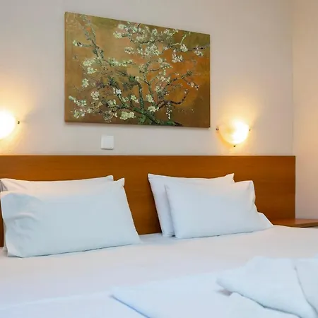 Dimitria Hotel *